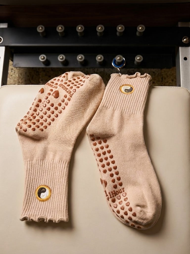 PersonalHour Pilates Socks — Heart Grip Edition AC022_02